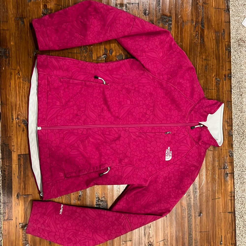 The North Face Women's Fuchsia Floral Softshell Utility Jacket